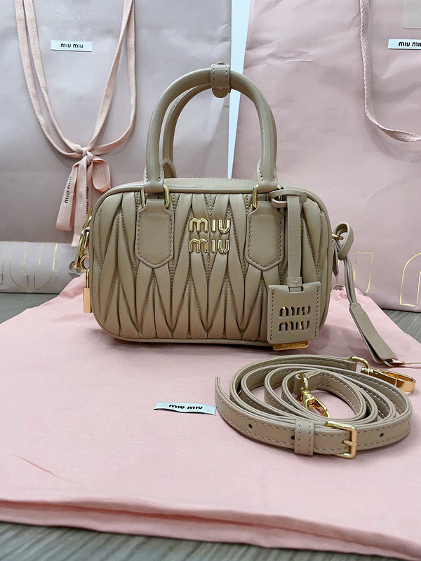 MC-Miu Miu-360