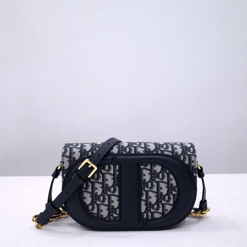 MC-Christian Dior-3002