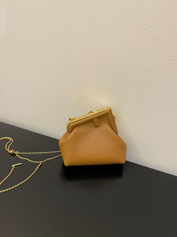 MC-FENDI-3179