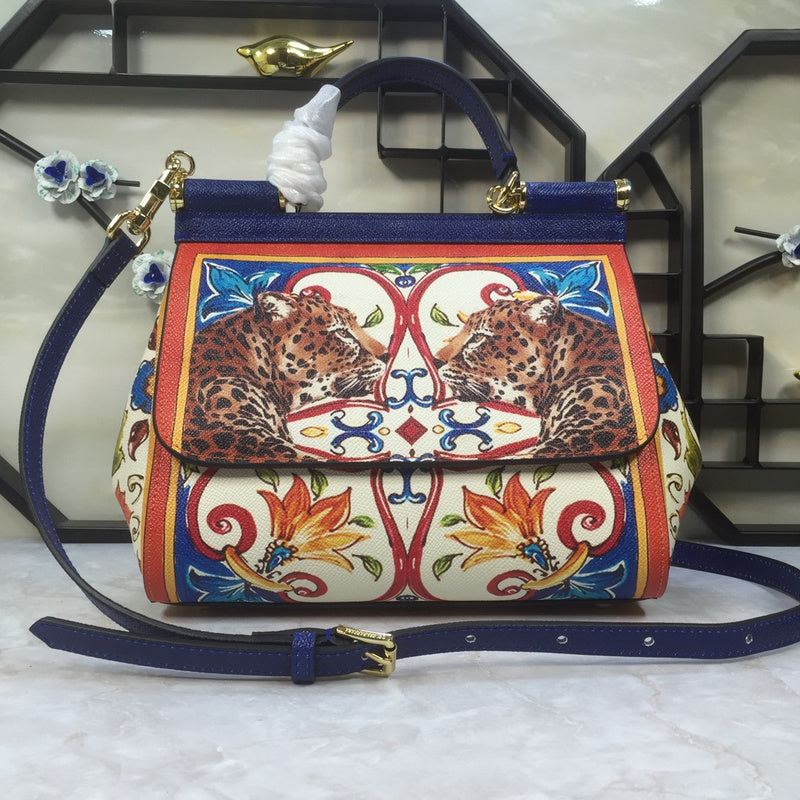 MC-Dolce Gabbana-104
