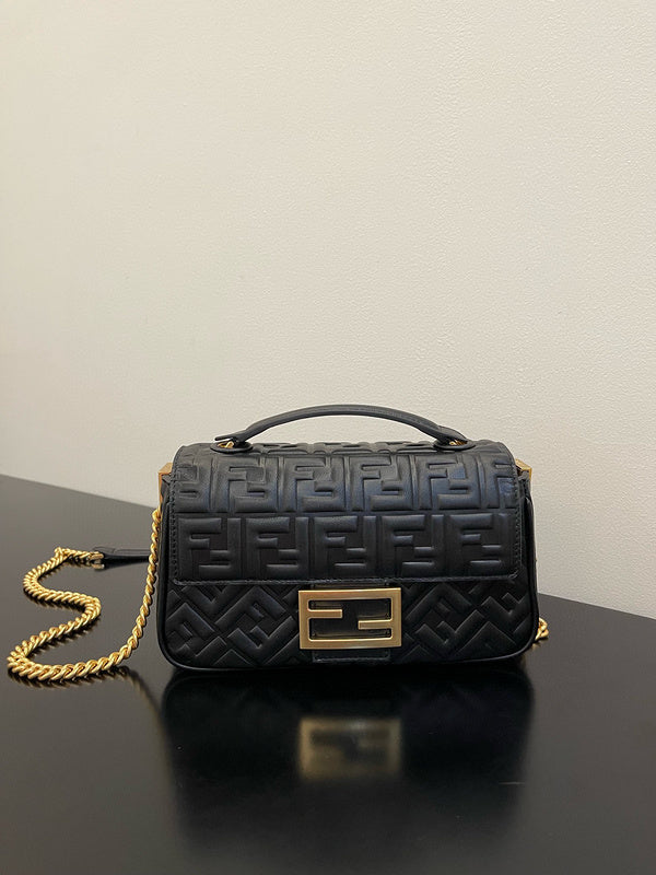 MC-FENDI-3207