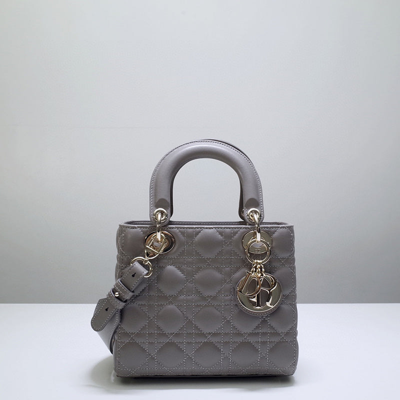 MC-Christian Dior-3038