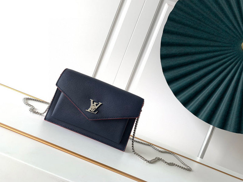 MC-LV-Bags-3333