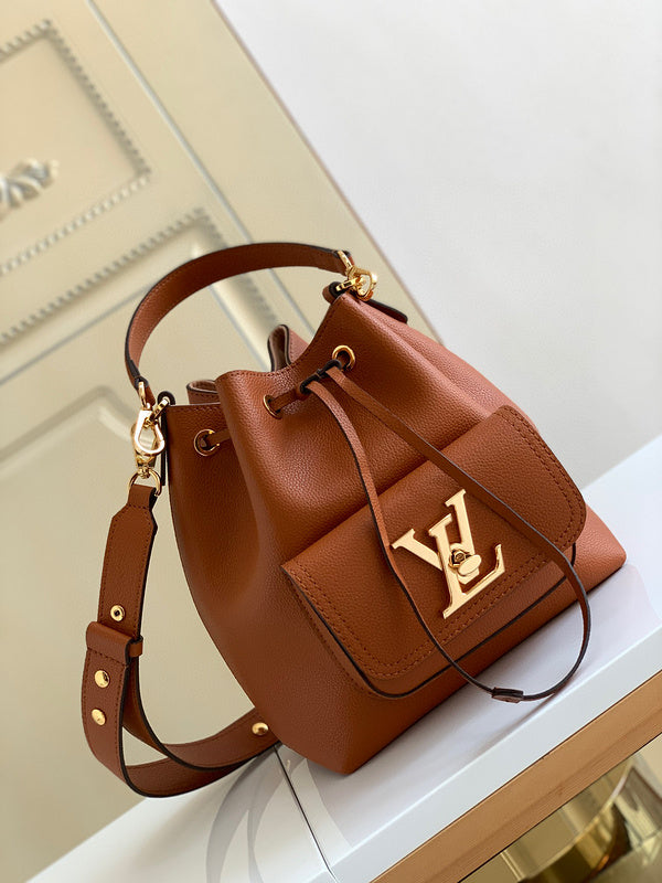MC-LV-Bags-3341