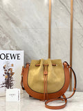 MC-Loewe-829