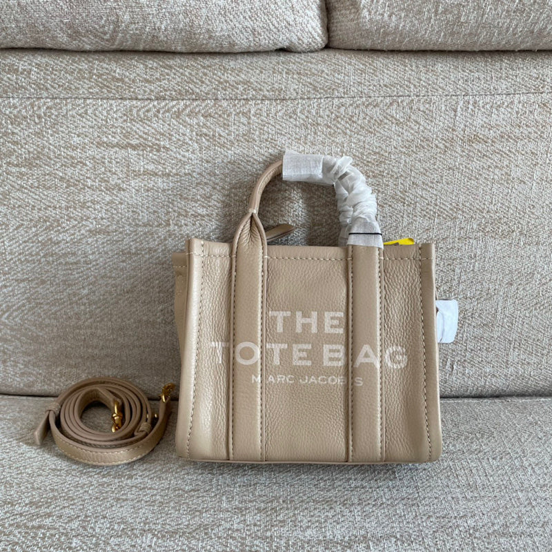 MC-Marc Jacobs-049