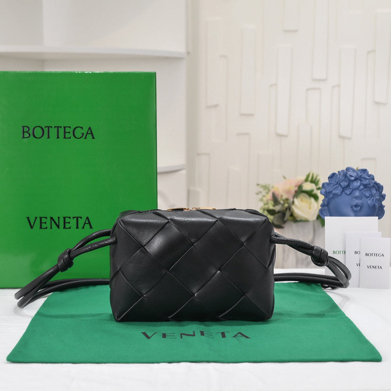 MC-Bottega Veneta-1726