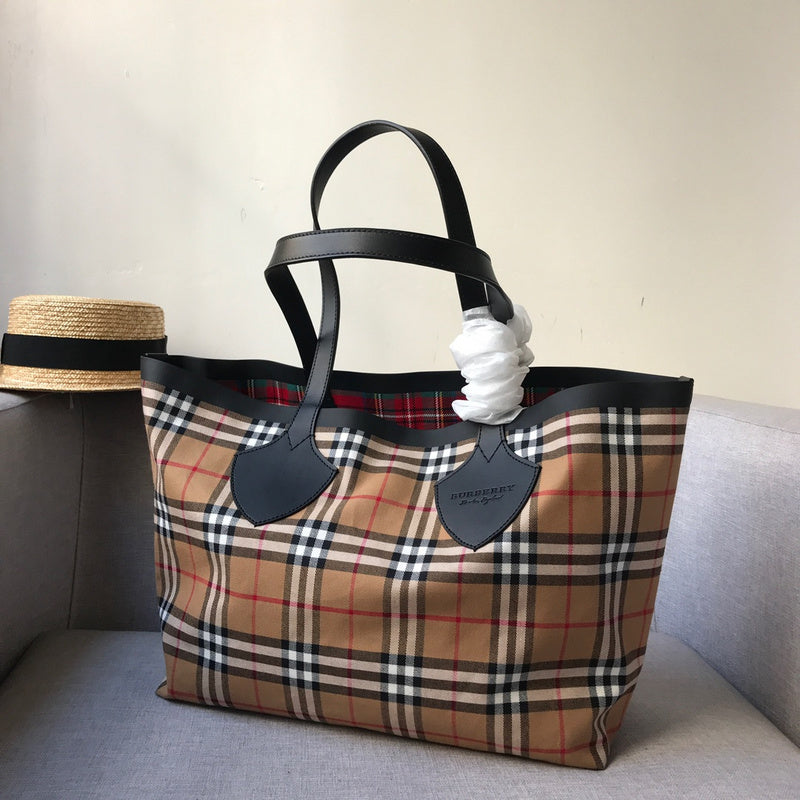 MC-Burberry-467