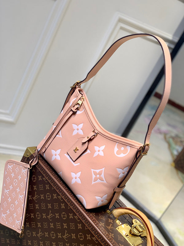 MC-LV-Bags-3380