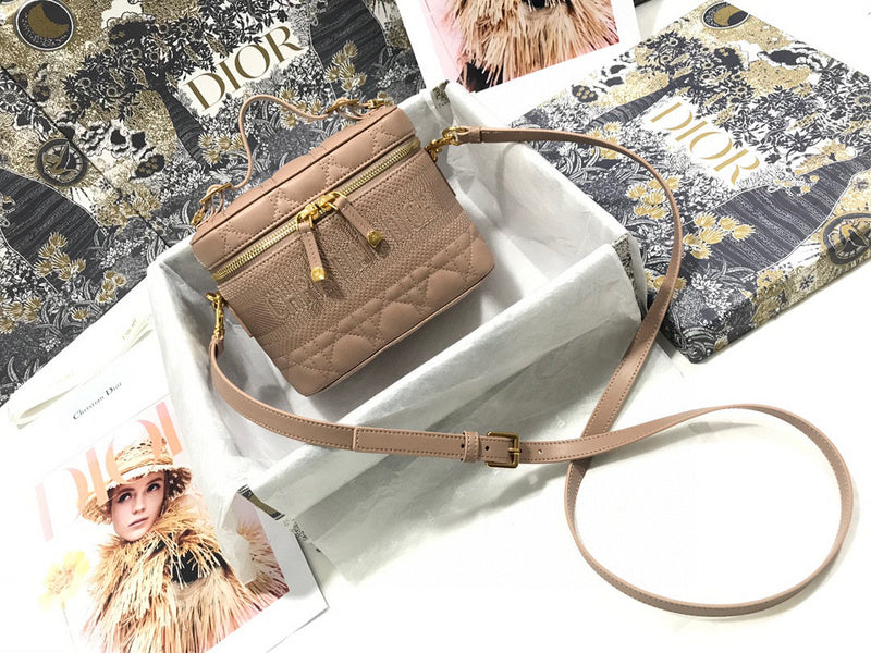 MC-YSL-Bags-2834