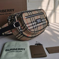 MC-Burberry-471
