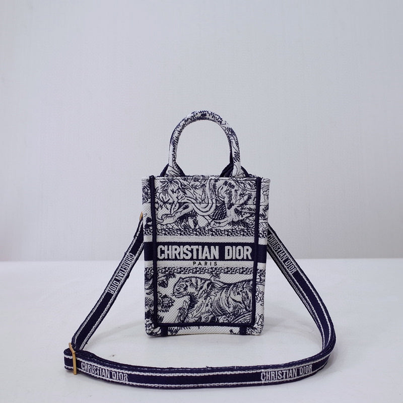 MC-Christian Dior-3091