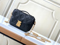 MC-LV-Bags-3384