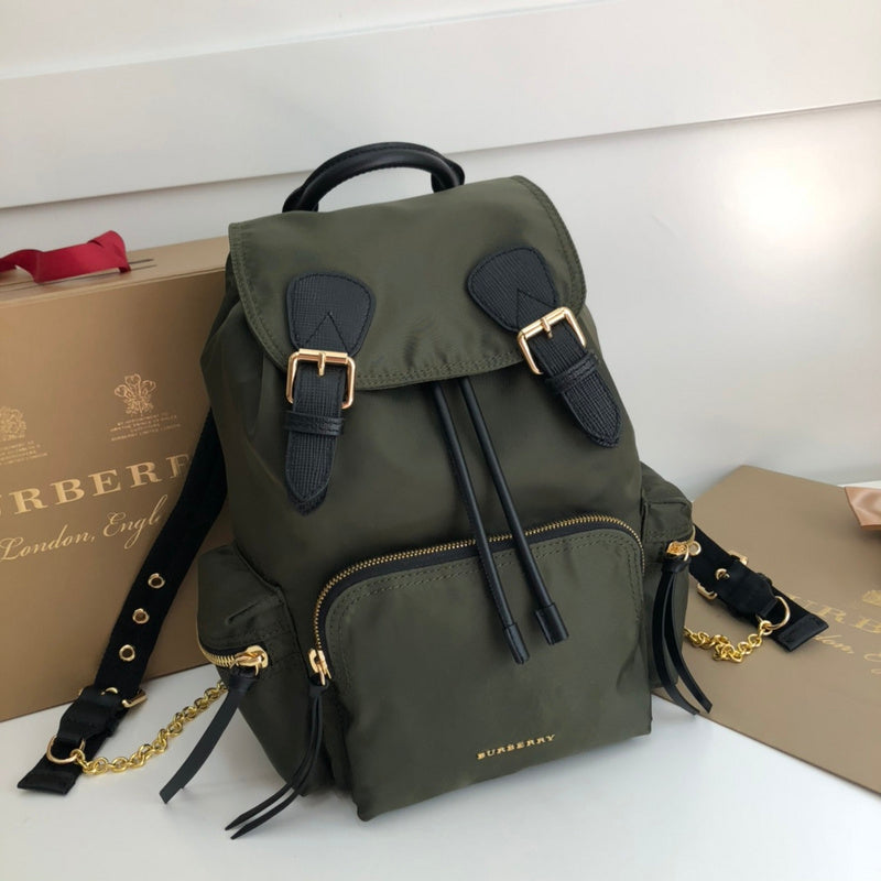 MC-Burberry-472