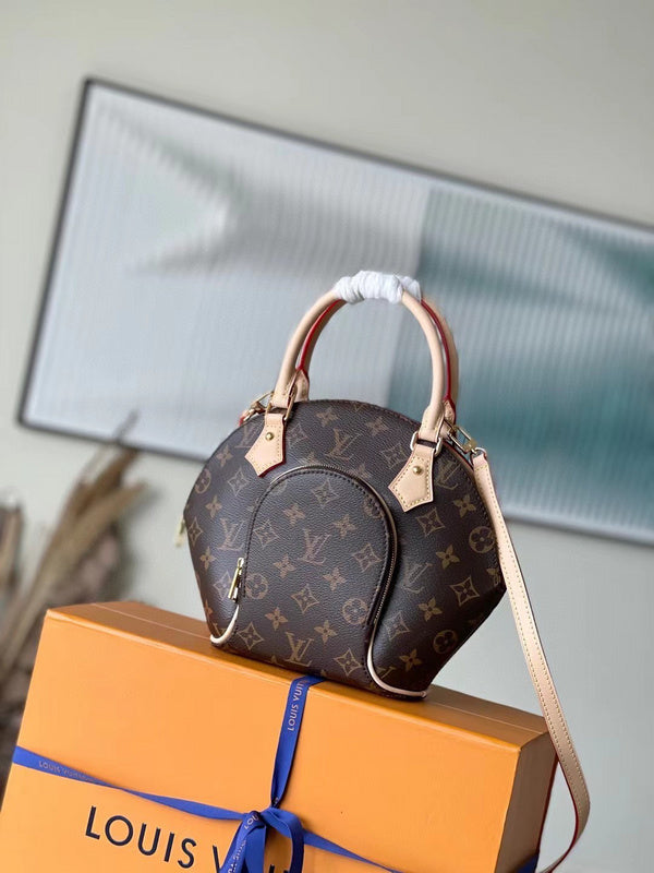 MC-LV-Bags-3388