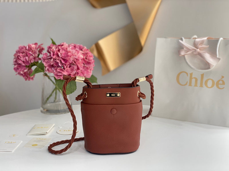 MC-Chloe-170