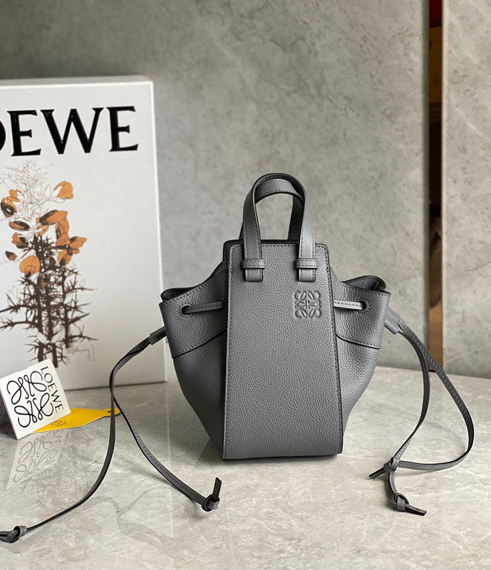 MC-Loewe-851