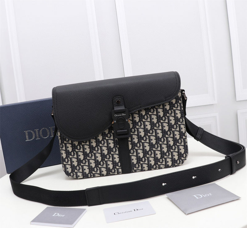 MC-Christian Dior-3122