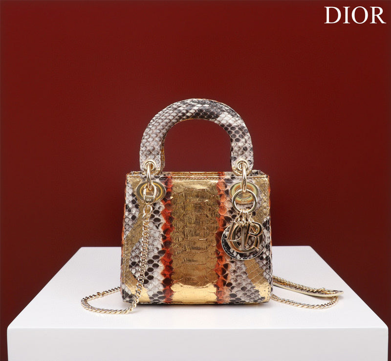 MC-Christian Dior-3125