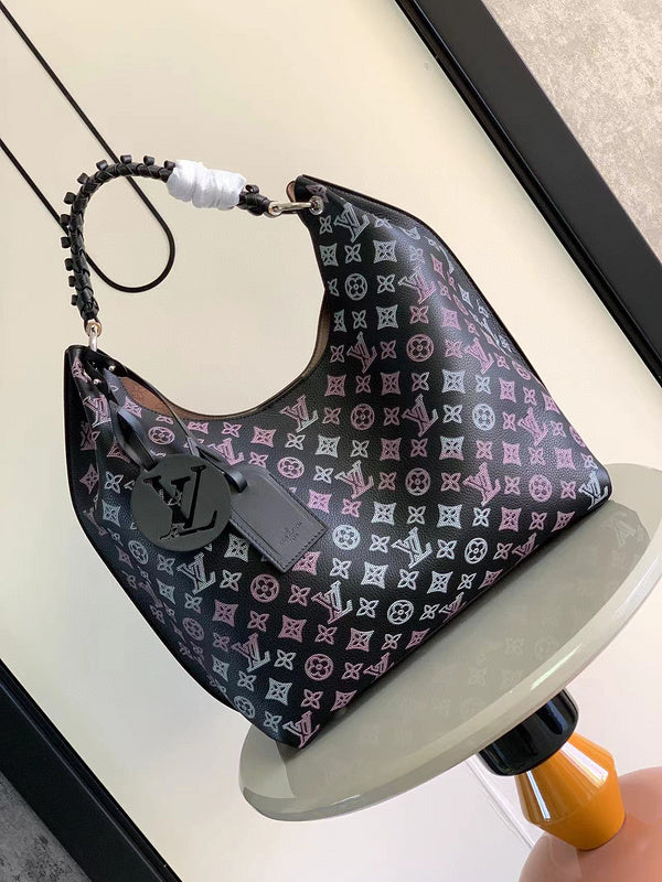 MC-LV-Bags-3432
