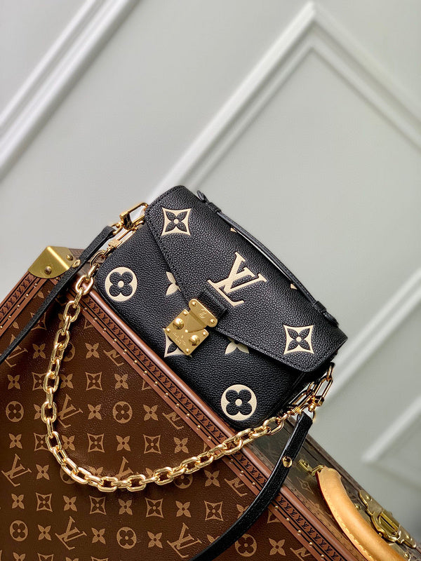 MC-LV-Bags-3436