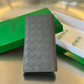MC-Wallets-627