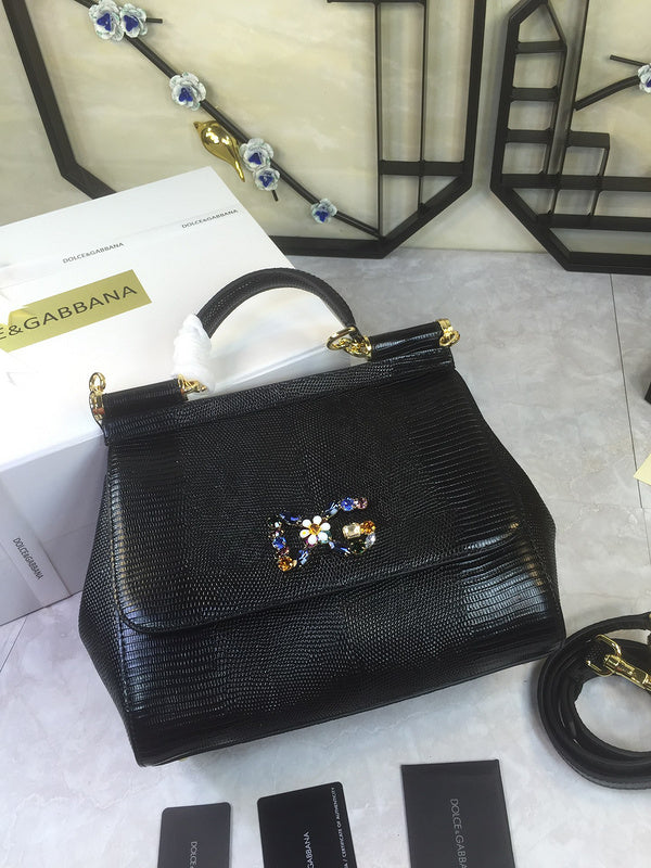 MC-Dolce Gabbana-110