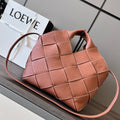 MC-Loewe-864