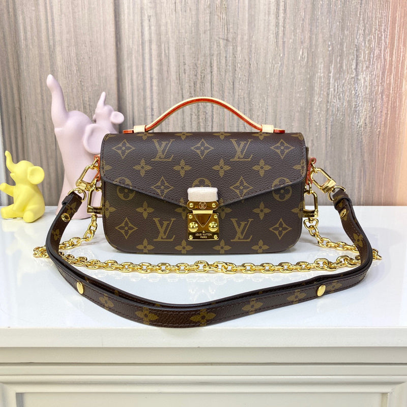 MC-LV-Bags-3447