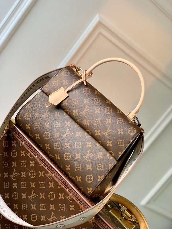 MC-LV-Bags-3453