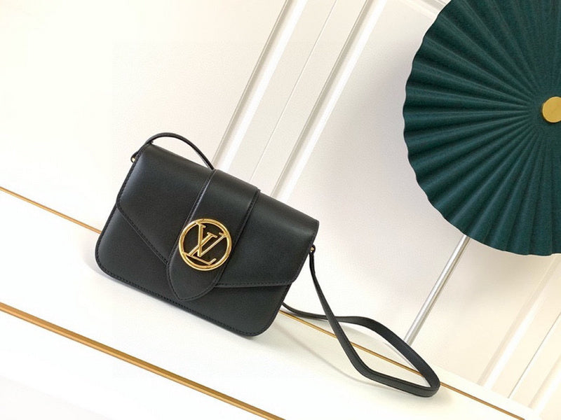 MC-LV-Bags-3458
