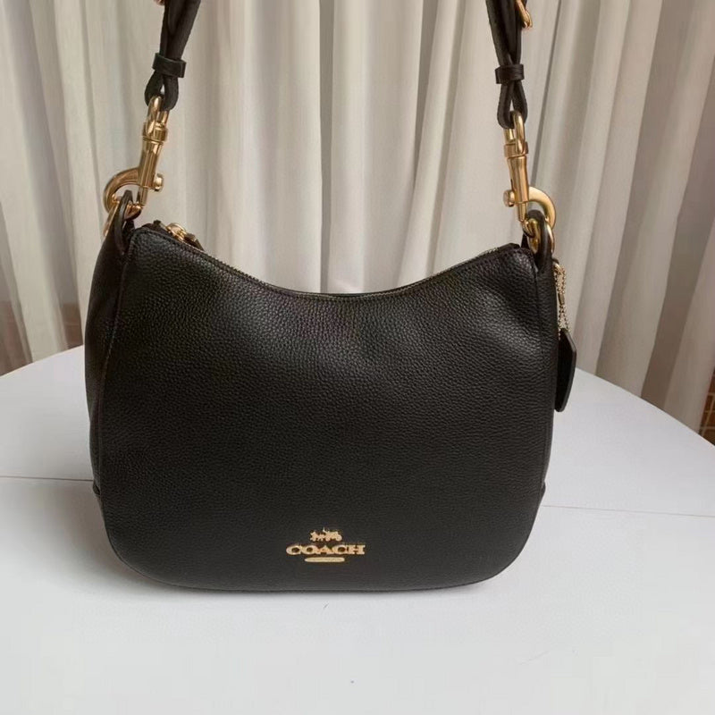 MC-Coach-281