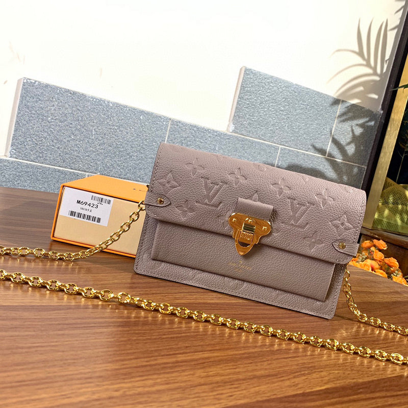 MC-LV-Bags-3463