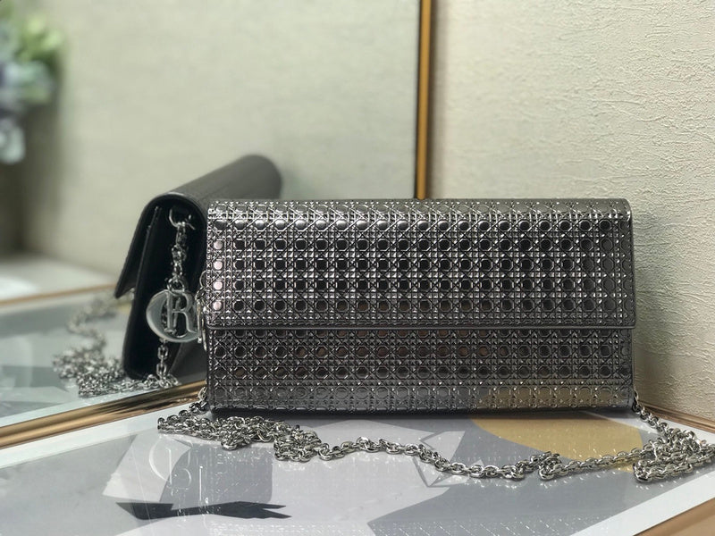 MC-Christian Dior-3176