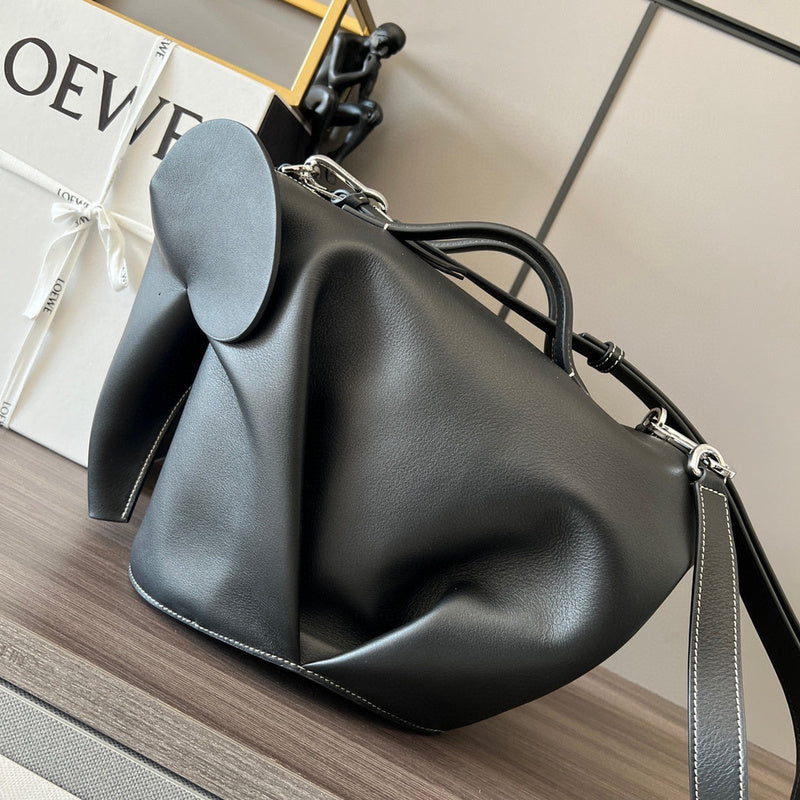 MC-Loewe-879