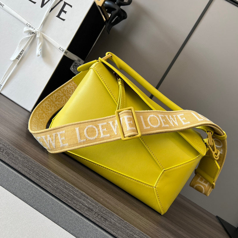 MC-Loewe-881