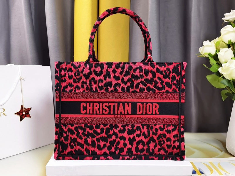MC-Christian Dior-3180