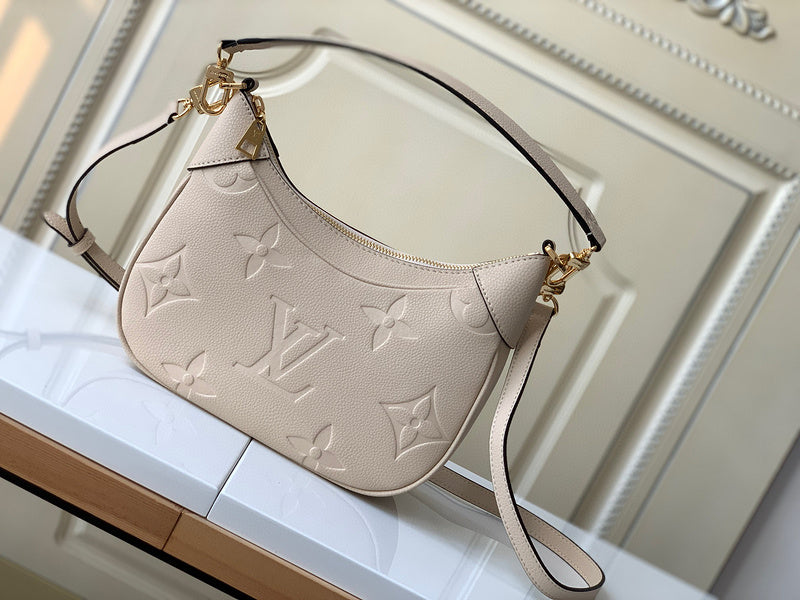 MC-LV-Bags-3481