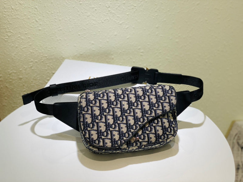 MC-Christian Dior-3189