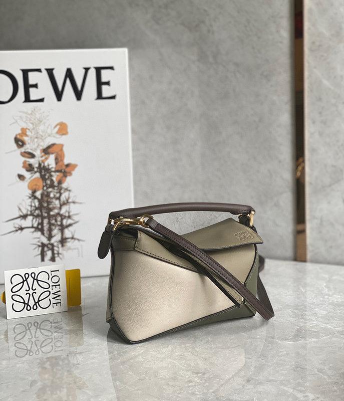 MC-Loewe-893