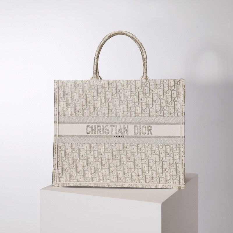 MC-Christian Dior-3212