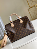 MC-LV-Bags-3519