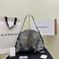 MC-GIVENCHY-472