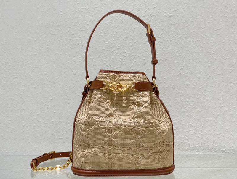 MC-Christian Dior-3247