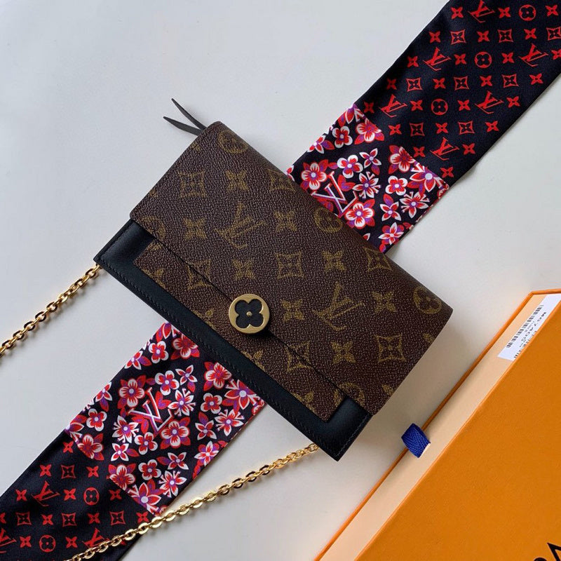 MC-LV-Bags-3558