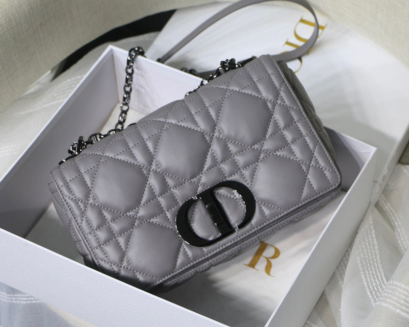 MC-Christian Dior-3288