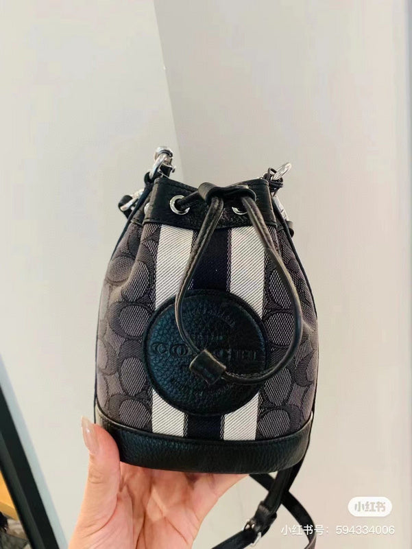 MC-Coach-291