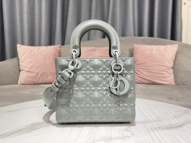 MC-Christian Dior-3307