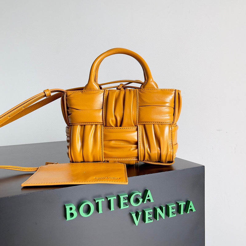 MC-Bottega Veneta-1860