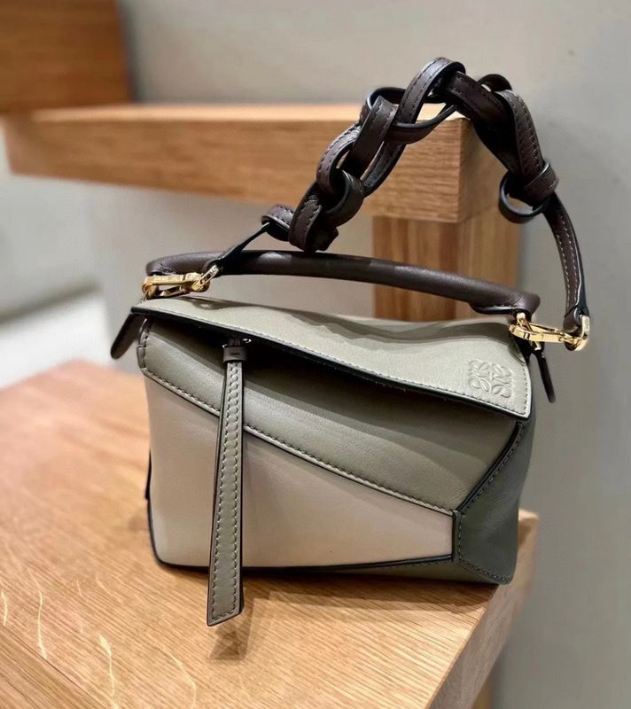 MC-Loewe-932